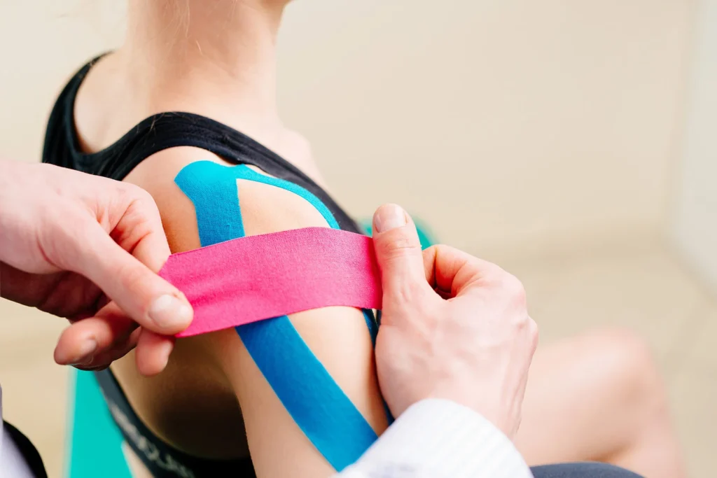 kinesiotaping shoulder 1 min